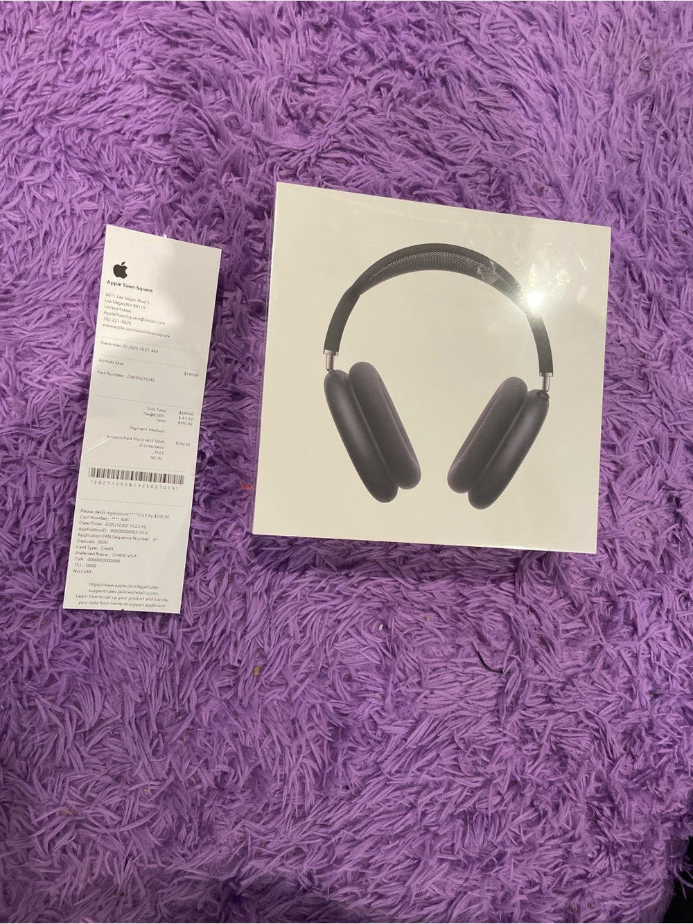 Apple AirPods Max Headphones - Gray